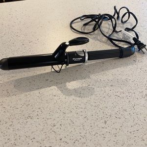Babyliss Porcelain Ceramic Curling Iron